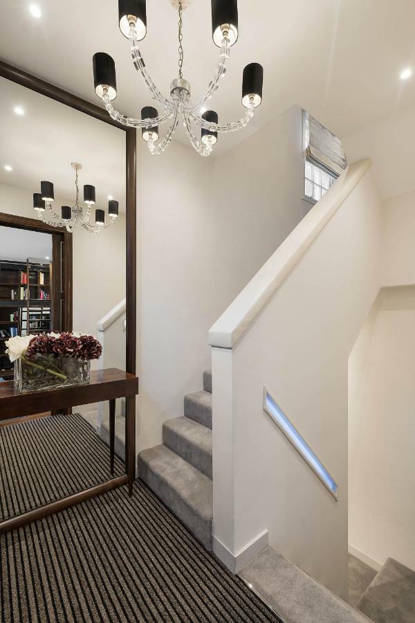 Spectacular Knightsbridge House Harrods 1 Minute Villa Londra Exterior foto